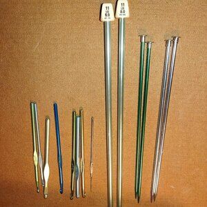 Assorted Aluminum Knitting Needles & Crochet Hooks Set - Various Sizes & Colors